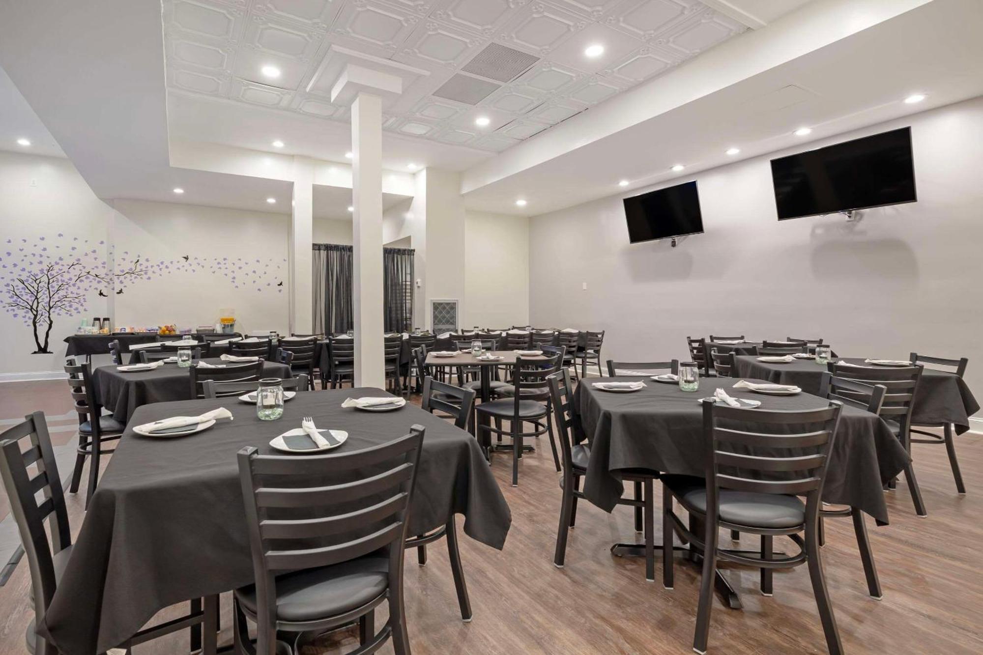 Clarion Hotel & Suites BWI Airport North Baltimore Ngoại thất bức ảnh
