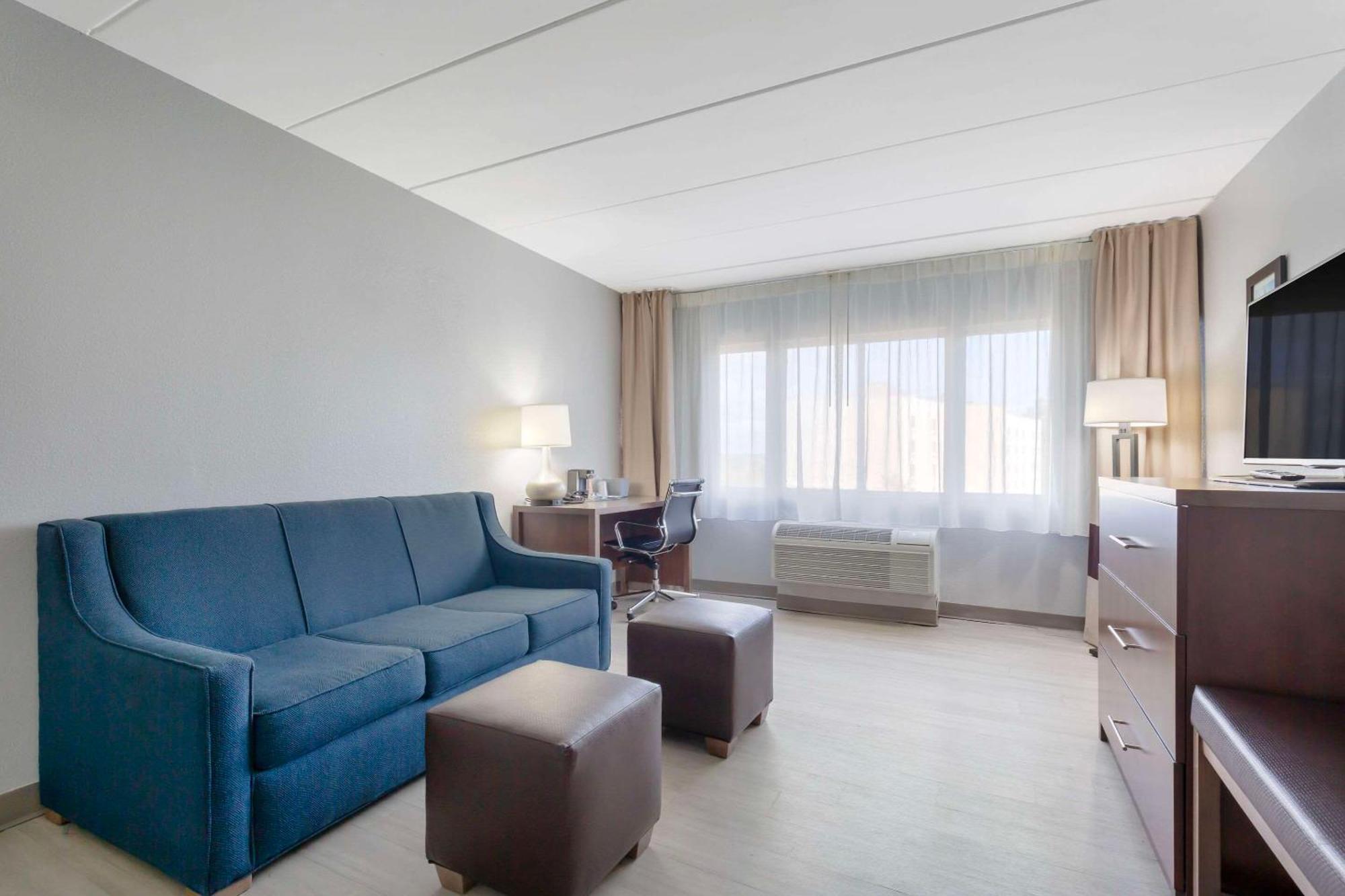 Clarion Hotel & Suites BWI Airport North Baltimore Ngoại thất bức ảnh