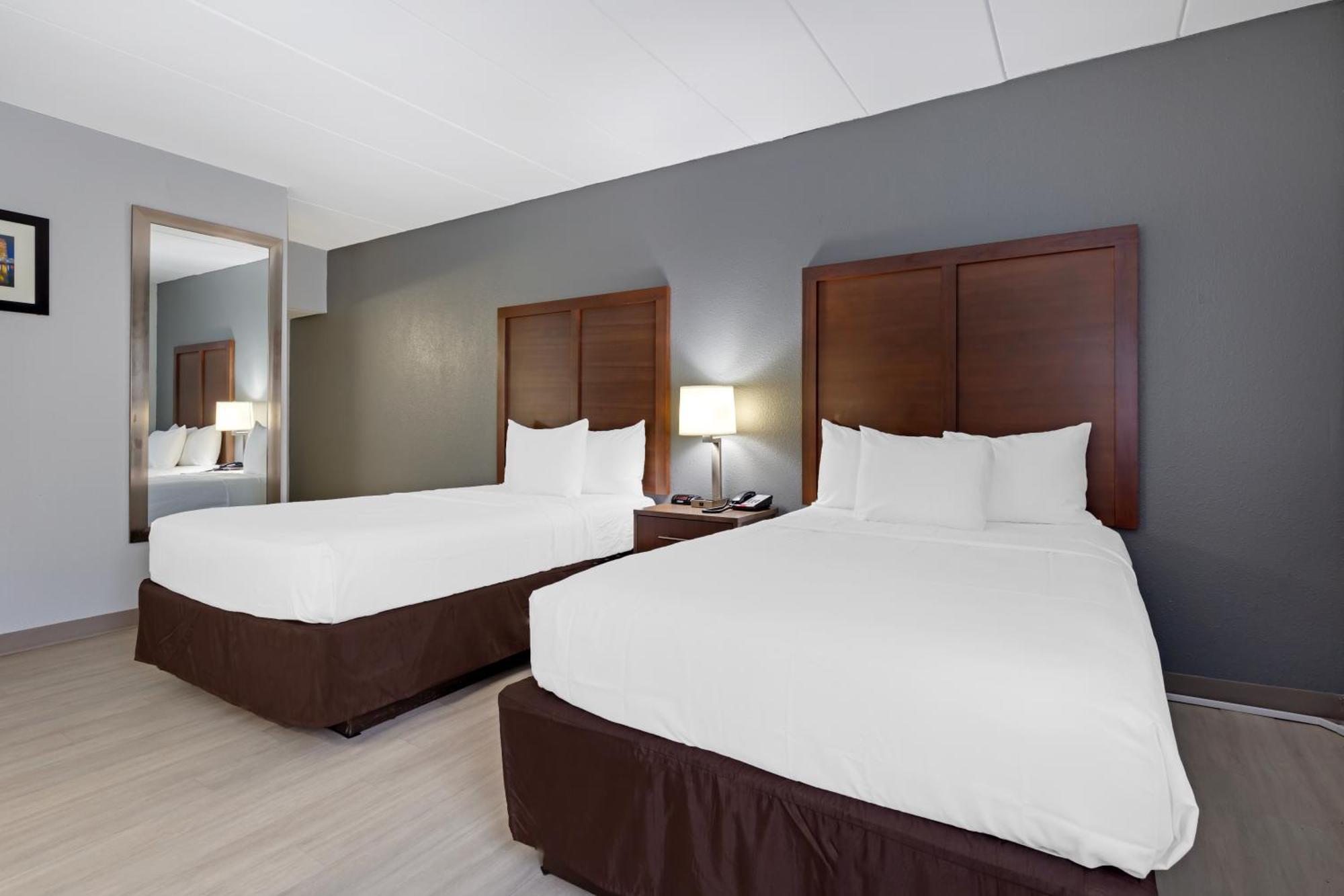 Clarion Hotel & Suites BWI Airport North Baltimore Ngoại thất bức ảnh